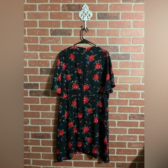 Fashion Union | Black Floral Midi Dress - Picture 6 of 7